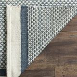 Safavieh Kilim 5'-0" x 8'-0" Rug in Blue / Ivory