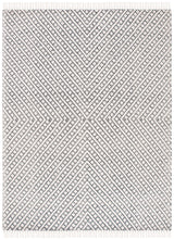 Safavieh Natura 10'-0" x 14'-0" Rug in Ivory / Black