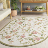 Safavieh Chelsea 4'-6" x 6'-6" Rug in Ivory