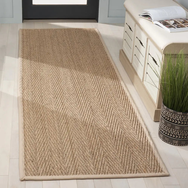 Safavieh Natural Fiber 2'-6" x 8'-0" Rug in Natural / Beige
