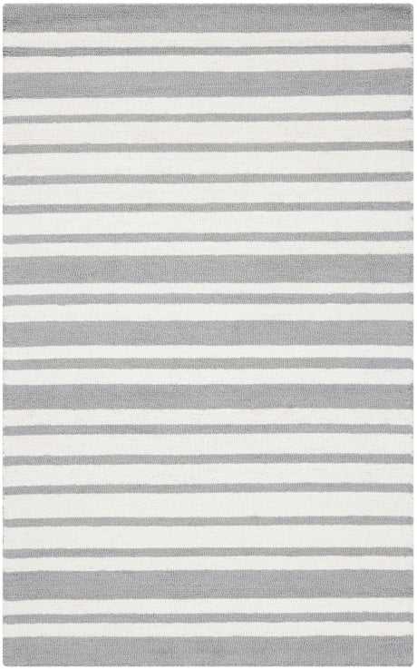Safavieh Safavieh Kids 3'-0" x 5'-0" Rug in Grey / Multi