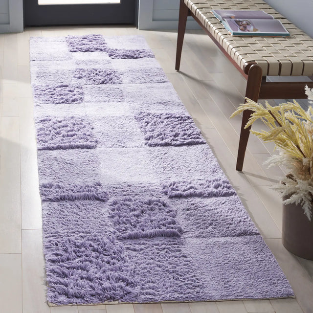 Safavieh Easy Care 2'-3" x 9'-0" Rug in Lilac