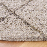 Safavieh Himalaya 6'-0" x 6'-0" Rug in Ivory