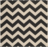 Safavieh Courtyard 5'-3" x 5'-3" Rug in Black / Beige