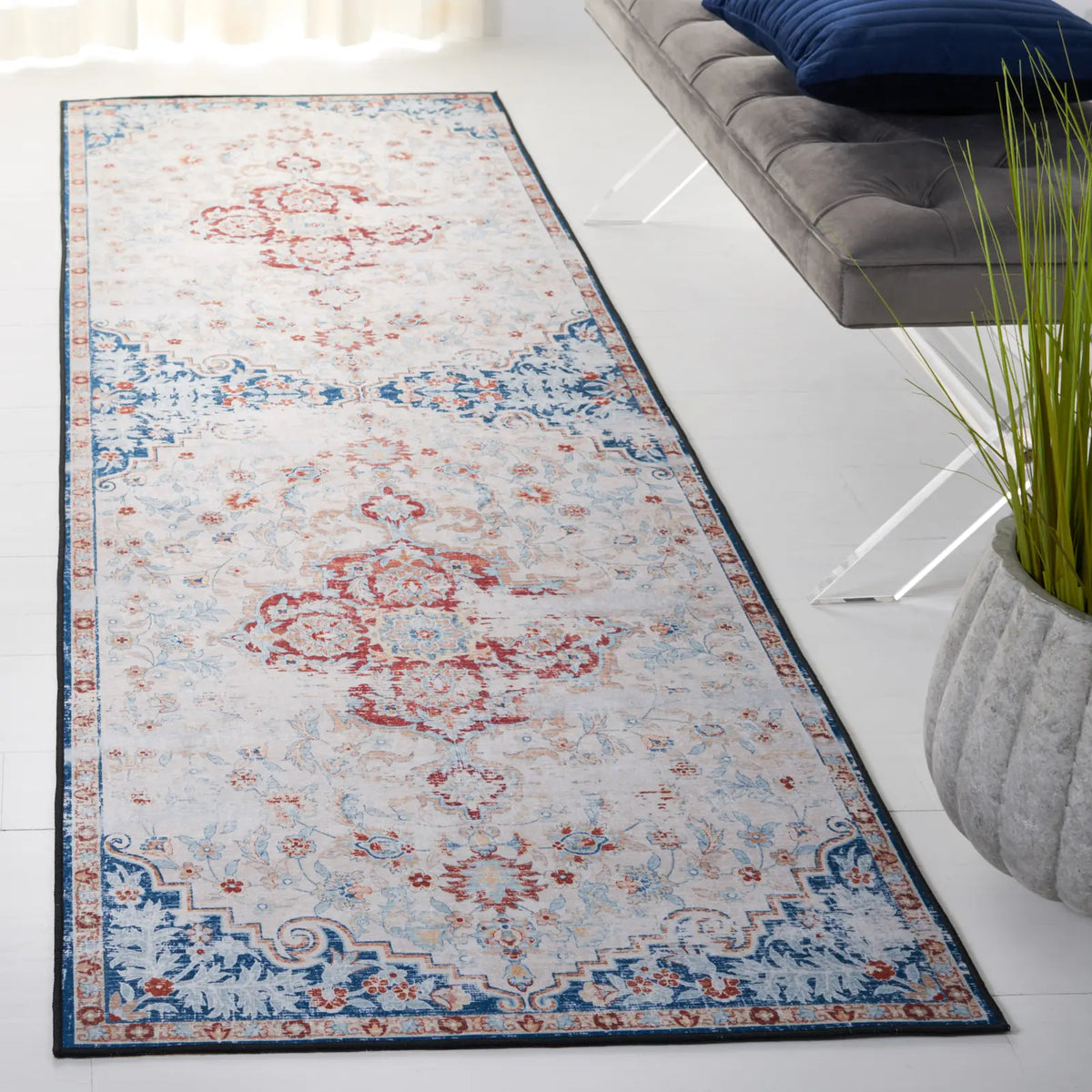 Safavieh Tucson 2'-6" x 8'-0" Rug in Beige / Rust