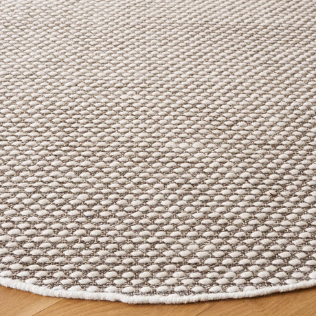 Safavieh Vermont 6'-0" x 6'-0" Rug in Brown