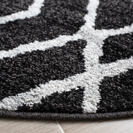 Safavieh Adirondack 6'-0" x 6'-0" Rug in Black / Light Grey