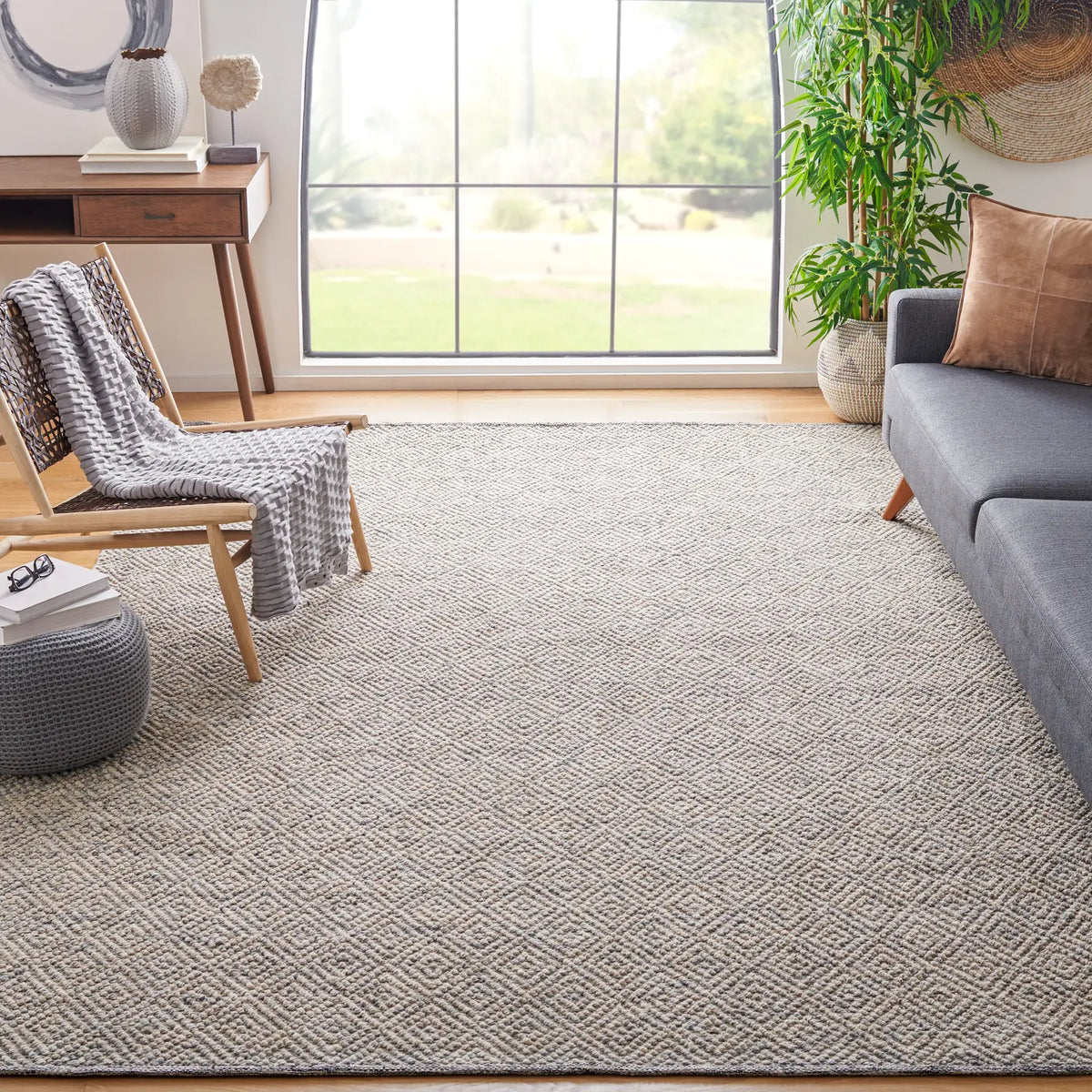 Safavieh Natura 10'-0" x 14'-0" Rug in Camel / Grey