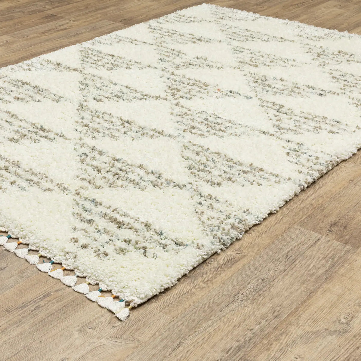 Oriental Weavers Sphinx Axis Ax05A Ivory/ Multi Rug - angle detail