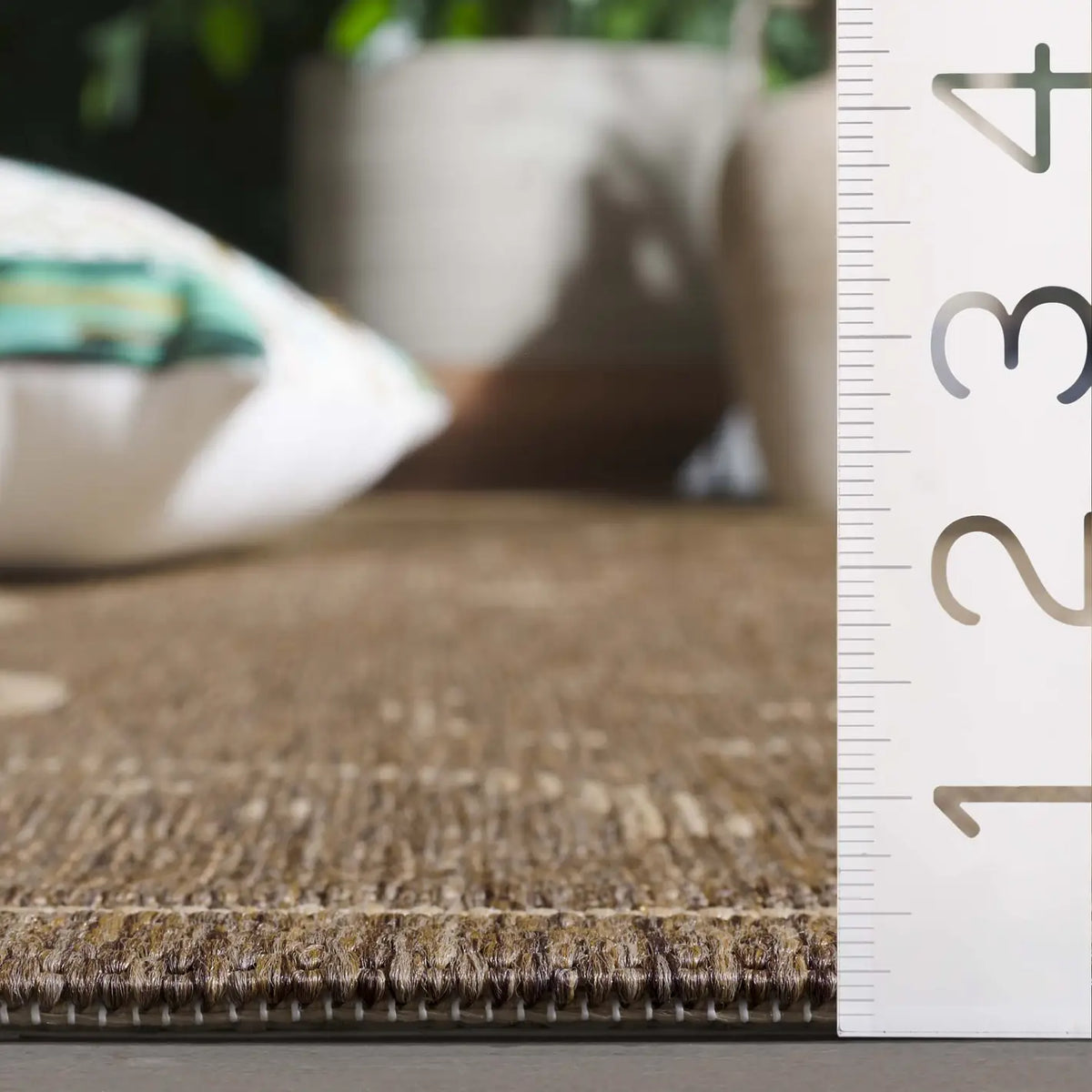 Safavieh Courtyard 5'-3" x 7'-7" Rug in Brown / Natural