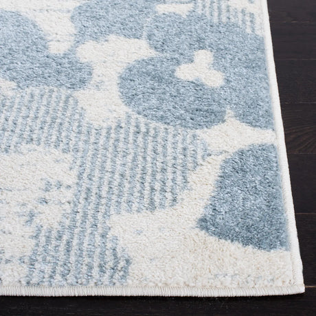 Safavieh Adirondack 4'-5" x 6'-5" Rug in Ivory / Blue