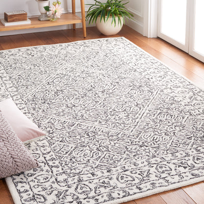 Safavieh Dip Dye Ddy151Z Ivory/Black Area Rug