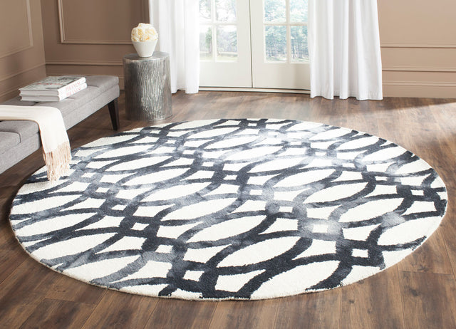 Safavieh Dip Dyed Ddy675D Ivory / Graphite Rugs