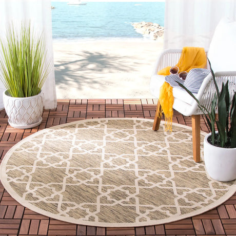 Safavieh Courtyard 5'-3" x 5'-3" Rug in Brown / Beige