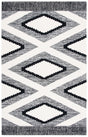 Safavieh Casablanca 4'-0" x 6'-0" Rug in Ivory / Black