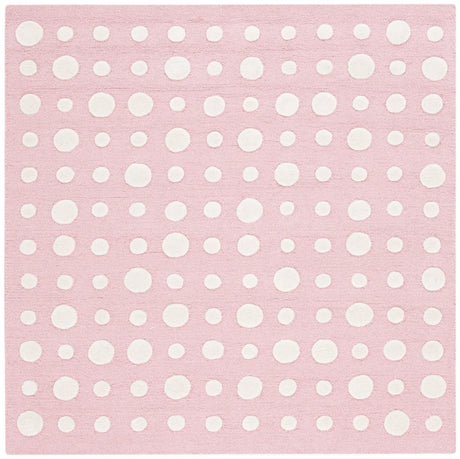 Safavieh Safavieh Kids 5'-0" x 5'-0" Rug in Pink / Ivory