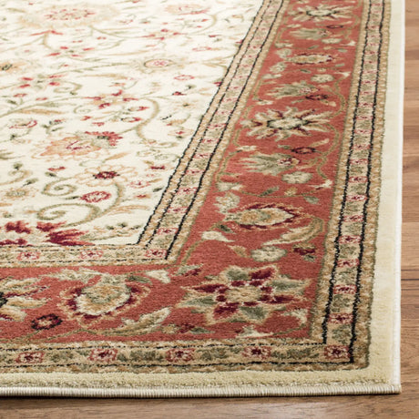 Safavieh Lyndhurst 4'-0" x 6'-0" Rug in Ivory / Rust