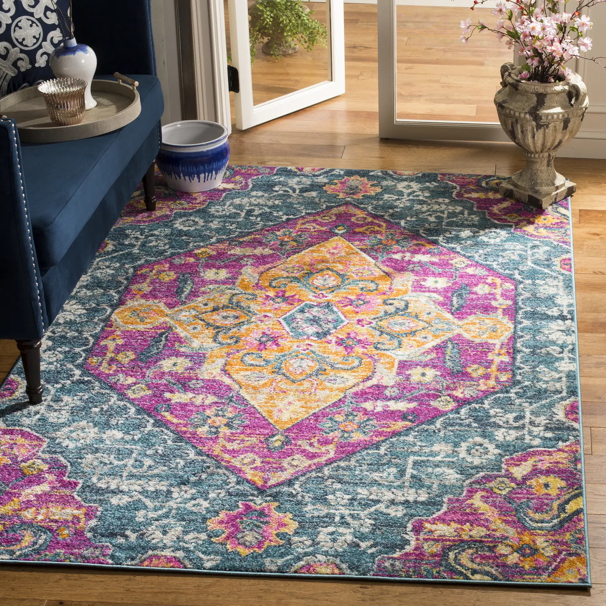 Safavieh Madison 4'-0" x 6'-0" Rug in Blue / Fuchsia