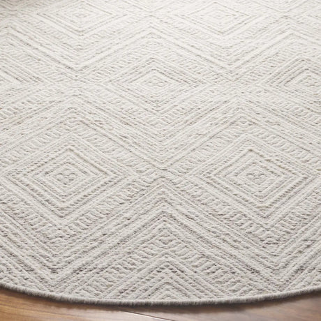 Safavieh Kilim 6'-0" x 6'-0" Rug in Beige / Ivory
