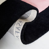 Safavieh Fifth Avenue 5'-0" x 8'-0" Rug in Black / Pink