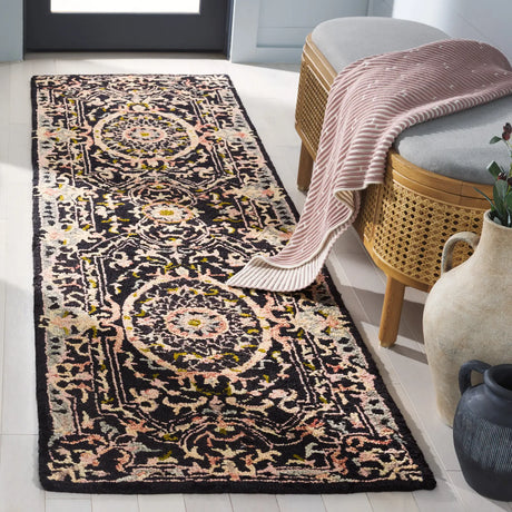 Safavieh Aubusson 2'-3" x 8'-0" Rug in Black / Ivory