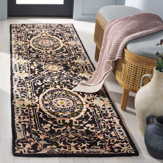Safavieh Aubusson 2'-3" x 8'-0" Rug in Black / Ivory