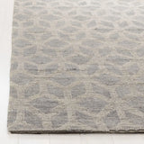 Safavieh Cape Cod 5'-0" x 8'-0" Rug in Grey / Gold