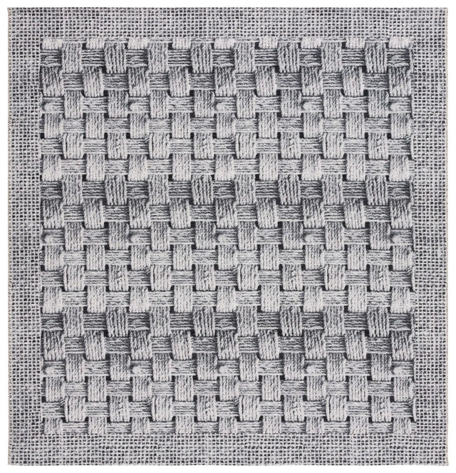 Safavieh Barbados 500 6'-6" x 6'-6" Rug in Black / Ivory