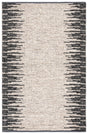 Safavieh Natural Fiber 4'-0" x 6'-0" Rug in Bleach / Black