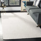 Safavieh Marbella 4'-0" x 6'-0" Rug in Silver / Ivory