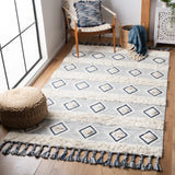 Safavieh Natura 4'-0" x 6'-0" Rug in Ivory / Blue
