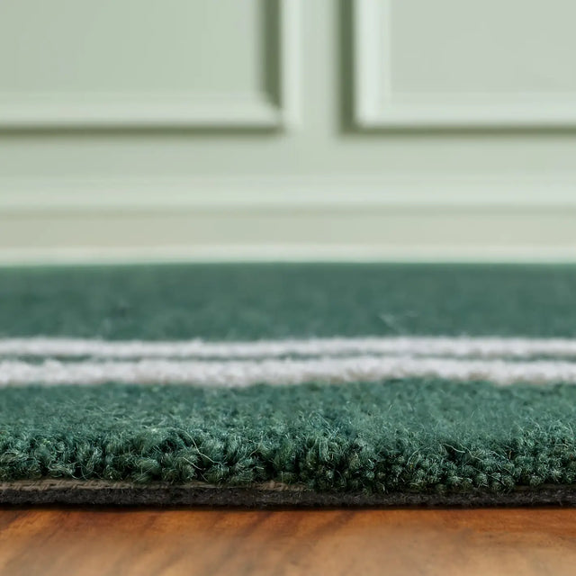 Safavieh Martha Stewart 4'-0" x 6'-0" Rug in Green / Ivory