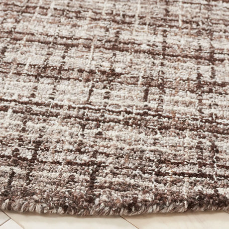 Safavieh Abstract 6'-0" x 6'-0" Rug in Brown / Grey