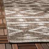 Safavieh Courtyard 4'-0" x 5'-7" Rug in Brown / Ivory