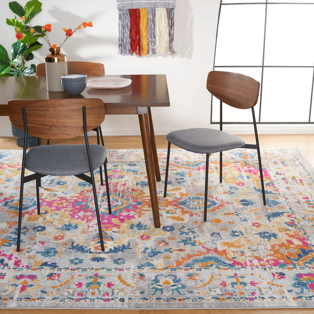 Safavieh Madison 10'-0" x 14'-0" Rug in Grey / Fuchsia
