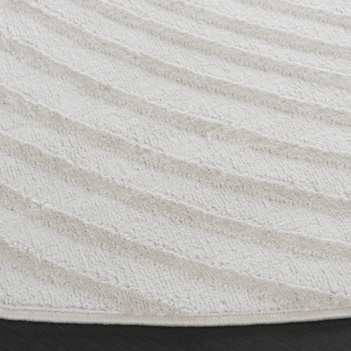 Safavieh Archway 6'-7" x 6'-7" Rug in Ivory / Ivory
