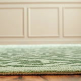 Safavieh Martha Stewart 4'-0" x 6'-0" Rug in Green