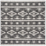 Safavieh Courtyard 6'-7" x 6'-7" Rug in Black / Grey