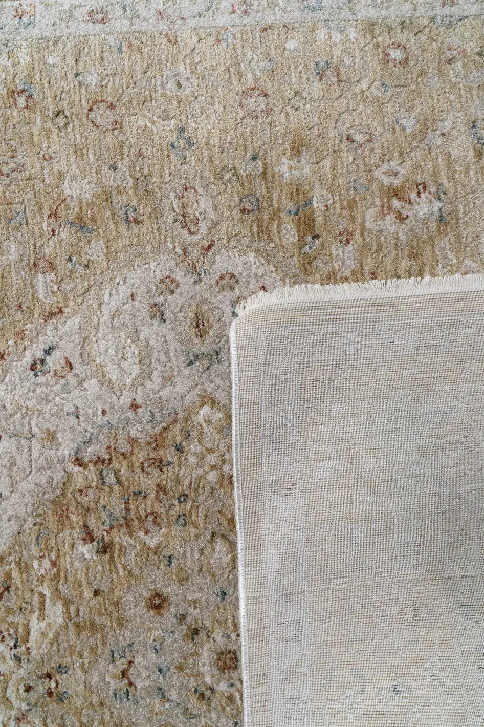 Dynamic Rugs Hudson 1479 Power Loomed Traditional Gold/Cream Rug - Corner