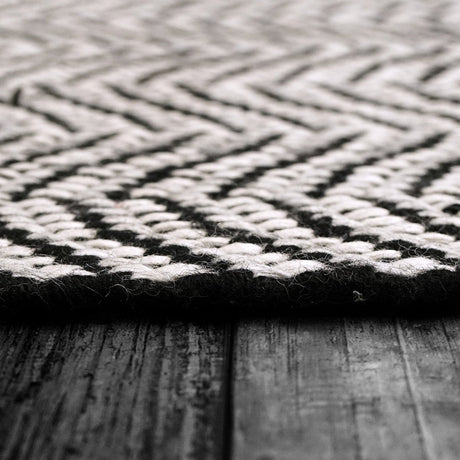 Dynamic Rugs Allegra 2986 Grey/Ivory/Black Rug.