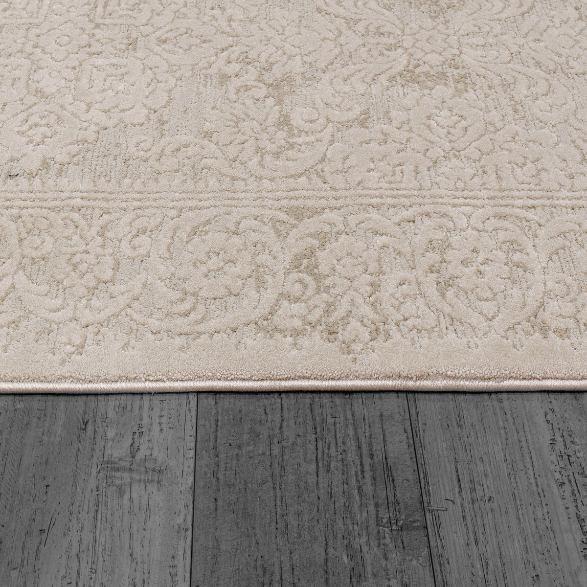 Dynamic Rugs Hamilton 10601 Power Loomed Traditional Cream Rug