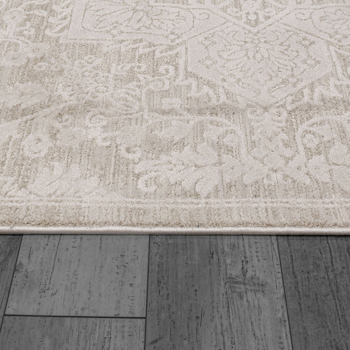 Dynamic Rugs Hamilton 10602 Power Loomed Traditional Cream Rug