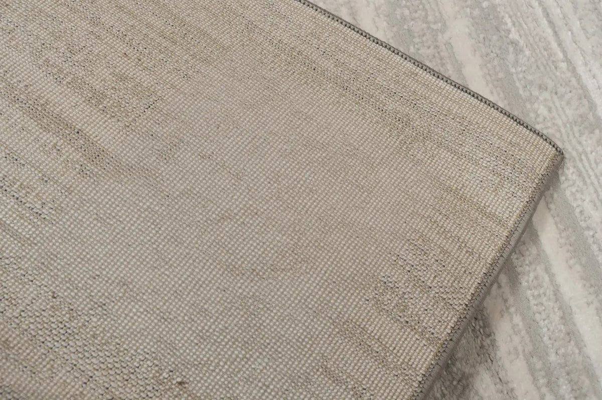 Dynamic Rugs Lazer 12674 Power Loomed Modern Light Grey Rug - Corner