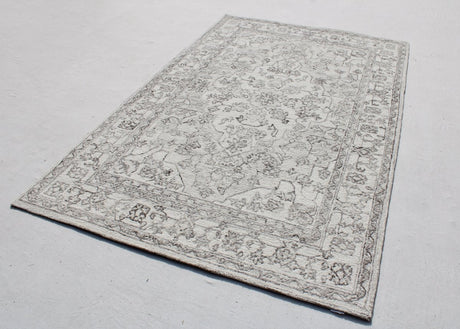 Dynamic Rugs Legend 7486 Ivory/Natural Rug.