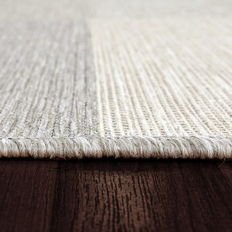 Dynamic Rugs Newport 96006 Grey Rugs.