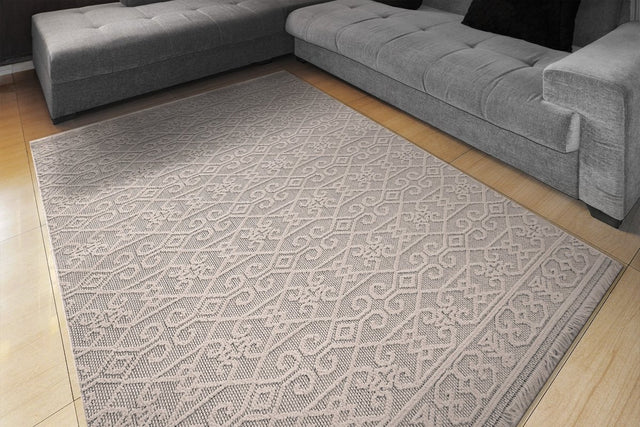 Dynamic Rugs Seville 3609 Ivory/Soft Grey Rug.