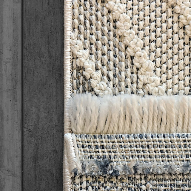 Dynamic Rugs Seville 3611 Ivory/Grey Rug.