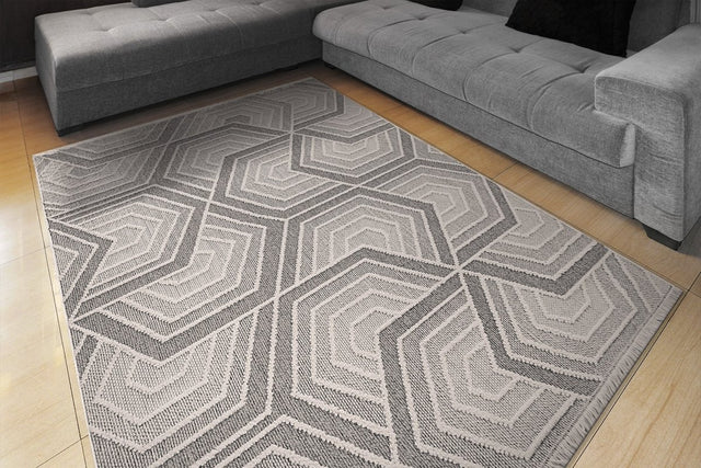 Dynamic Rugs Seville 3611 Ivory/Grey Rug.