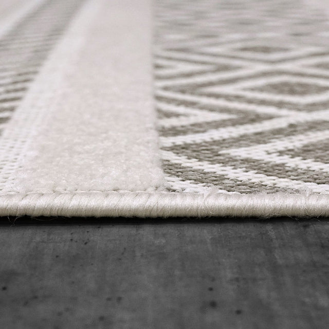 Dynamic Rugs Tessie 6410 Beige/Grey/Ivory Rug.