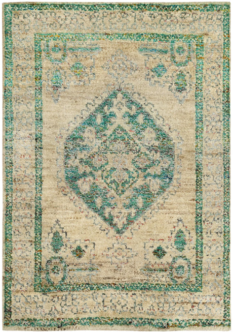 Safavieh Tangier 4'-0" x 6'-0" Rug in Beige / Emerald